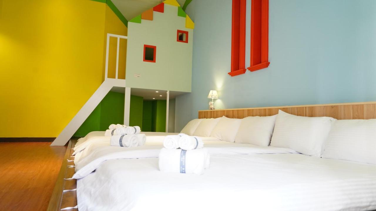 台東燦陽 Apartamento Kaohsiung Exterior foto